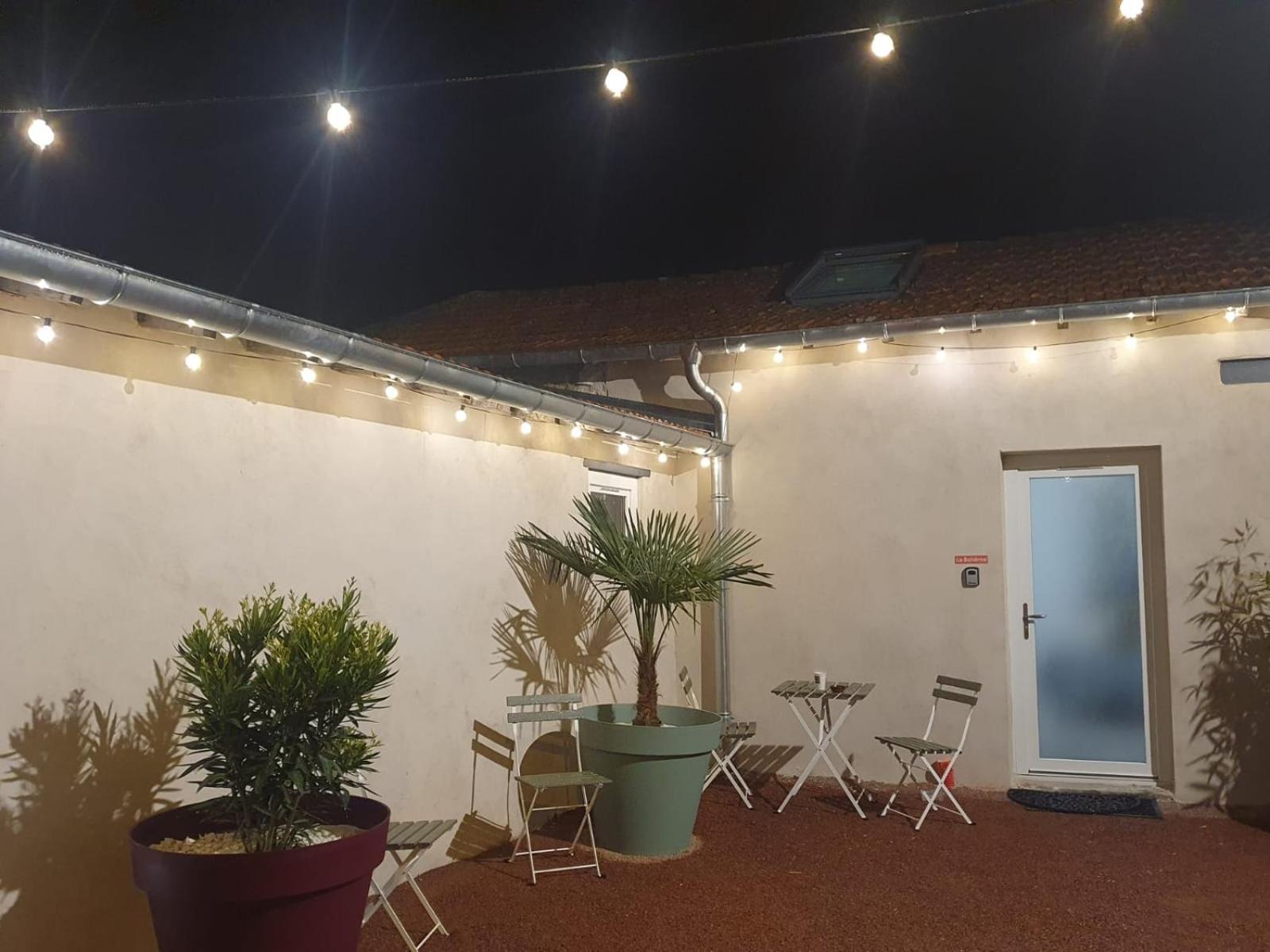 Riorges Le Boheme, Sauna & Spa מראה חיצוני תמונה