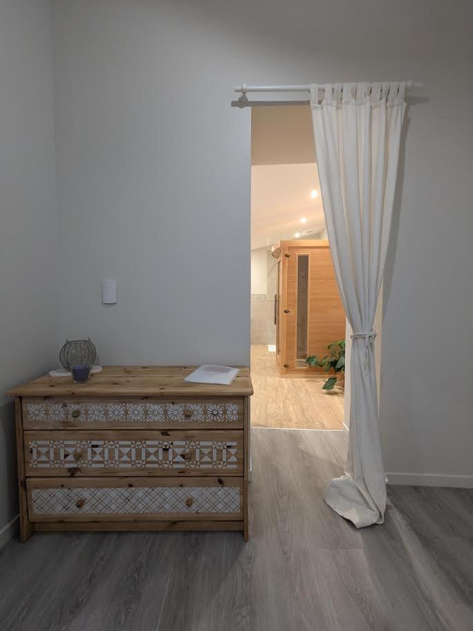 Riorges Le Boheme, Sauna & Spa מראה חיצוני תמונה
