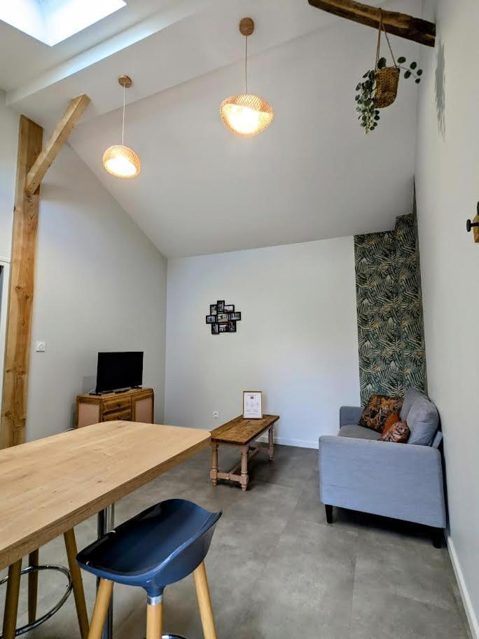 Riorges Le Boheme, Sauna & Spa מראה חיצוני תמונה
